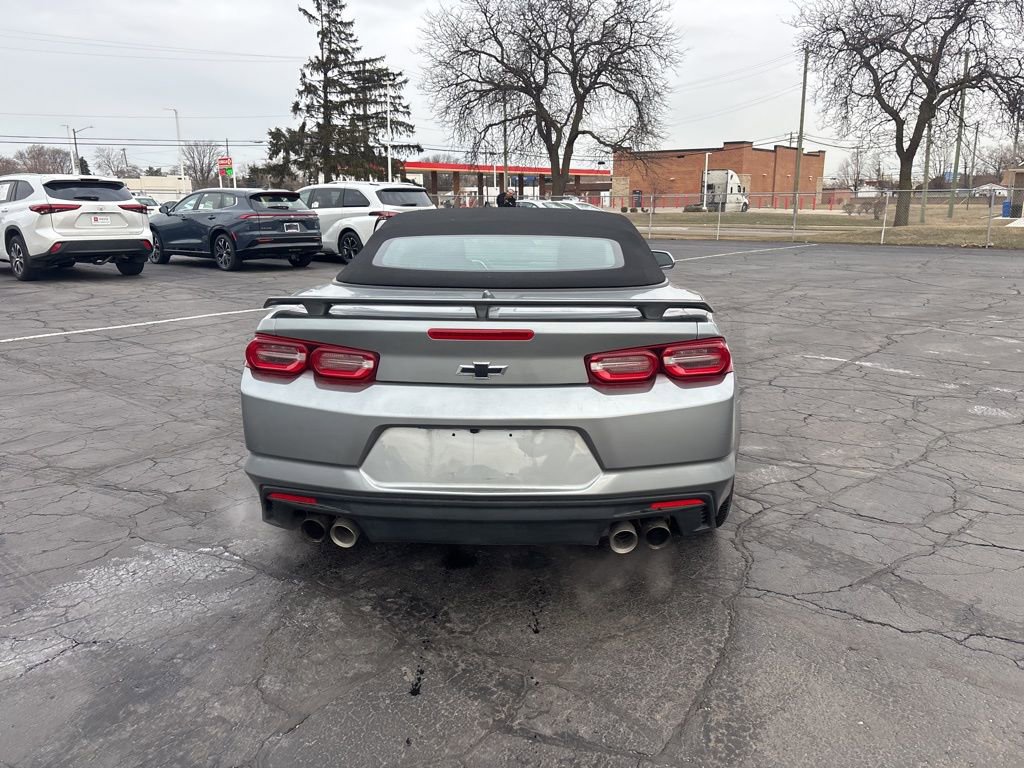 Used 2023 Chevrolet Camaro LT image 7
