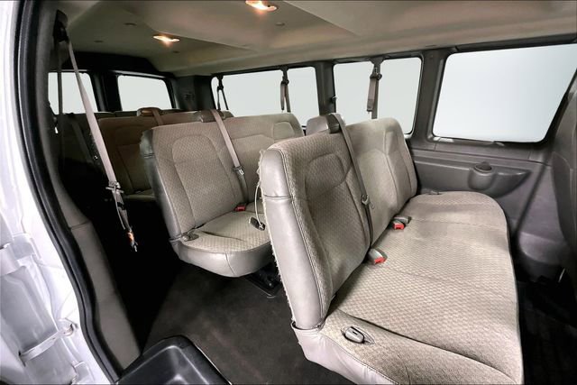 Used 2025 GMC Savana 3500 LT w/ LT Preferred Equipment Group image 20