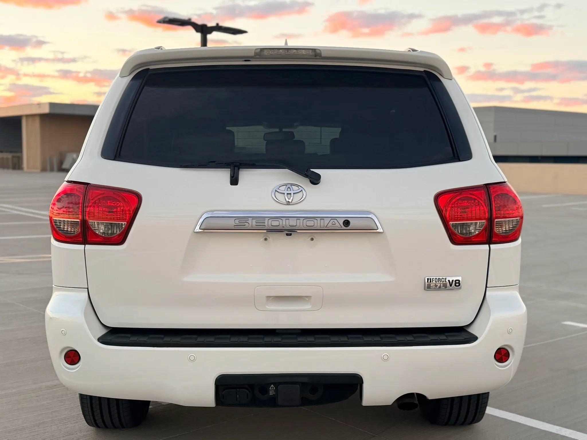 Used 2013 Toyota Sequoia Platinum AWD/4WD image 7