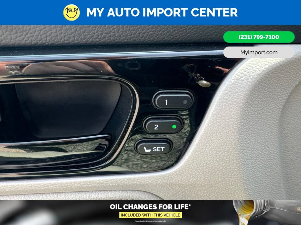 Used 2025 Honda Odyssey Elite image 11