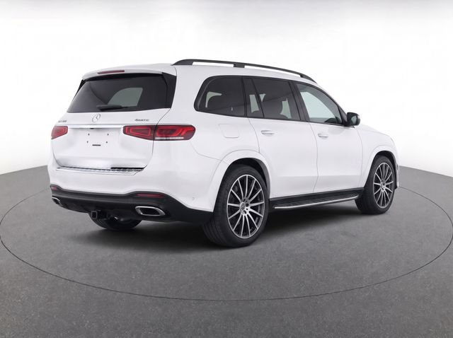 Used 2021 Mercedes-Benz GLS 580 4MATIC image 4