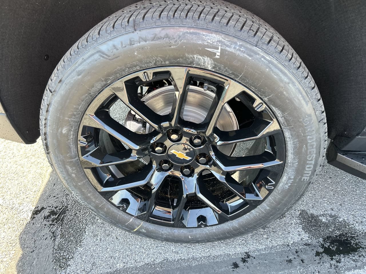 New 2026 Chevrolet Tahoe High Country w/ Sun And Tow Package AWD/4WD image 9