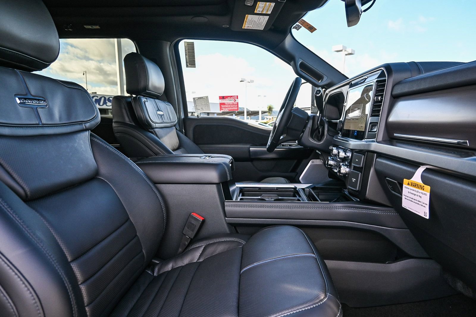 New 2026 Ford F250 Platinum w/ Tremor Off-Road Package image 24