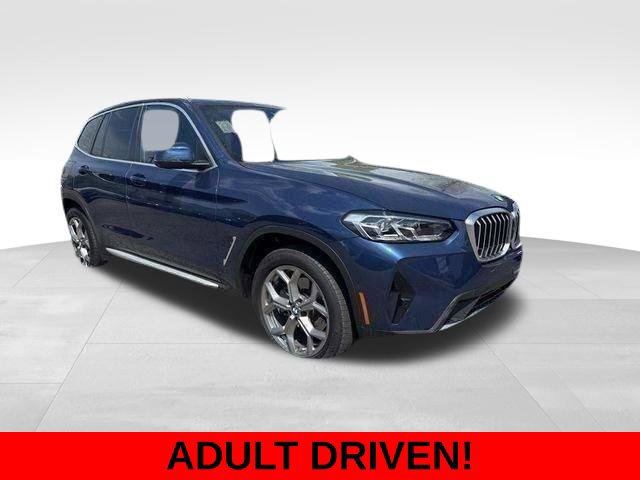 Used 2024 BMW X3 xDrive30i w/ Premium Package AWD/4WD image 2