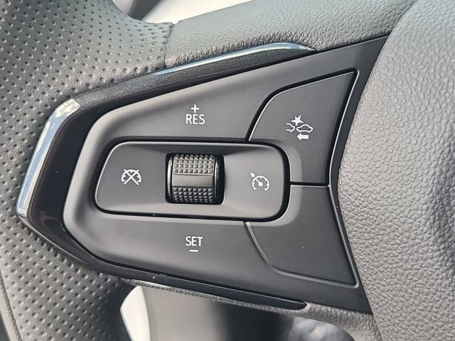 New 2026 Chevrolet Trax LS FWD image 20