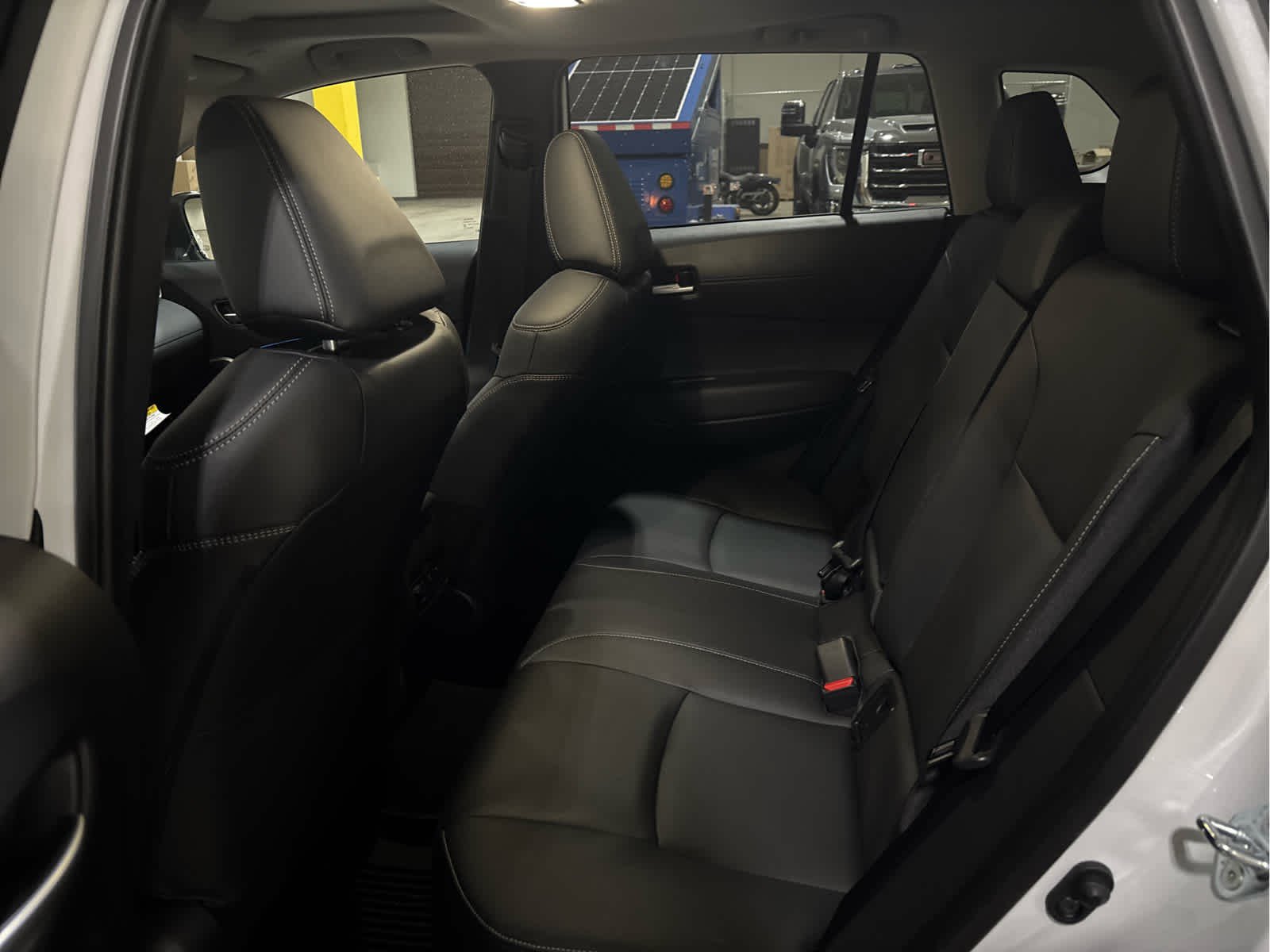 Certified 2025 Toyota Corolla Cross XLE image 8