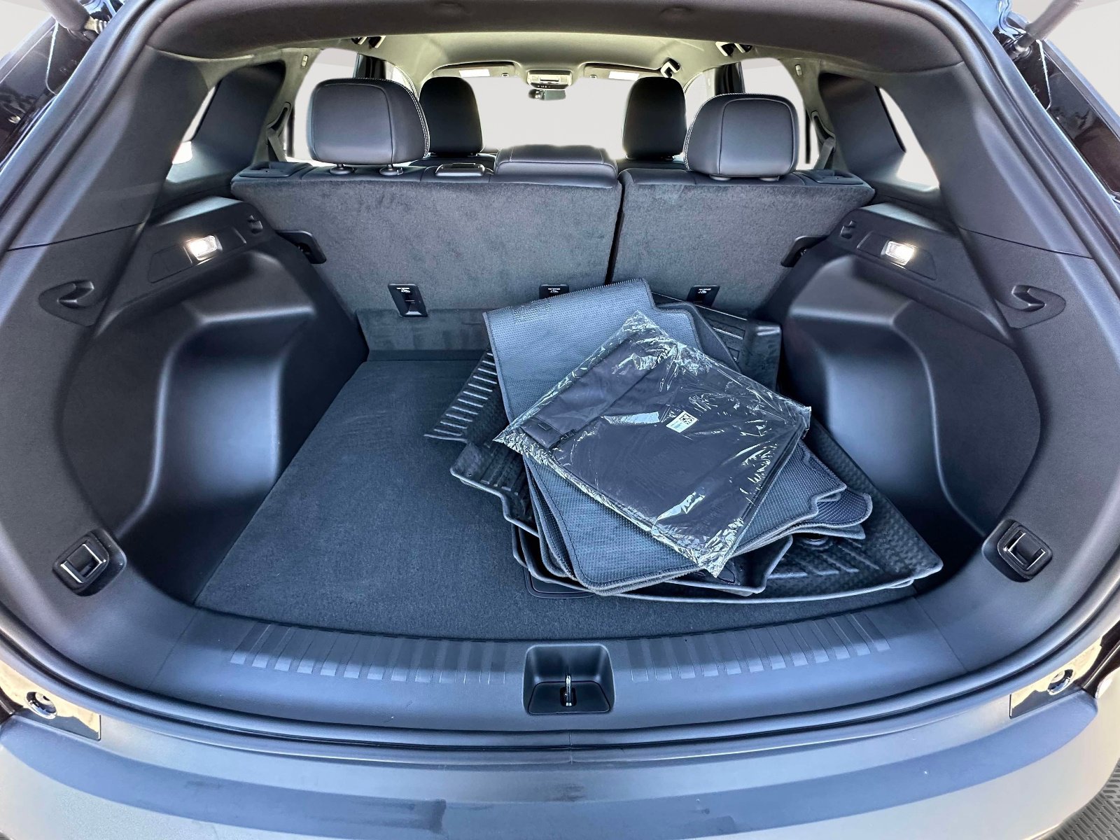 Certified 2025 Chevrolet Blazer EV LT image 34