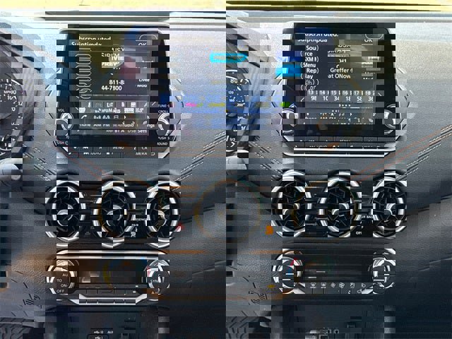 Used 2023 Nissan Sentra SR image 14