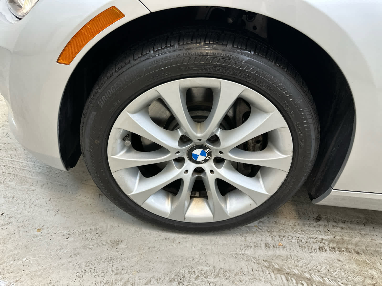 Used 2009 BMW 335i xDrive Coupe image 12