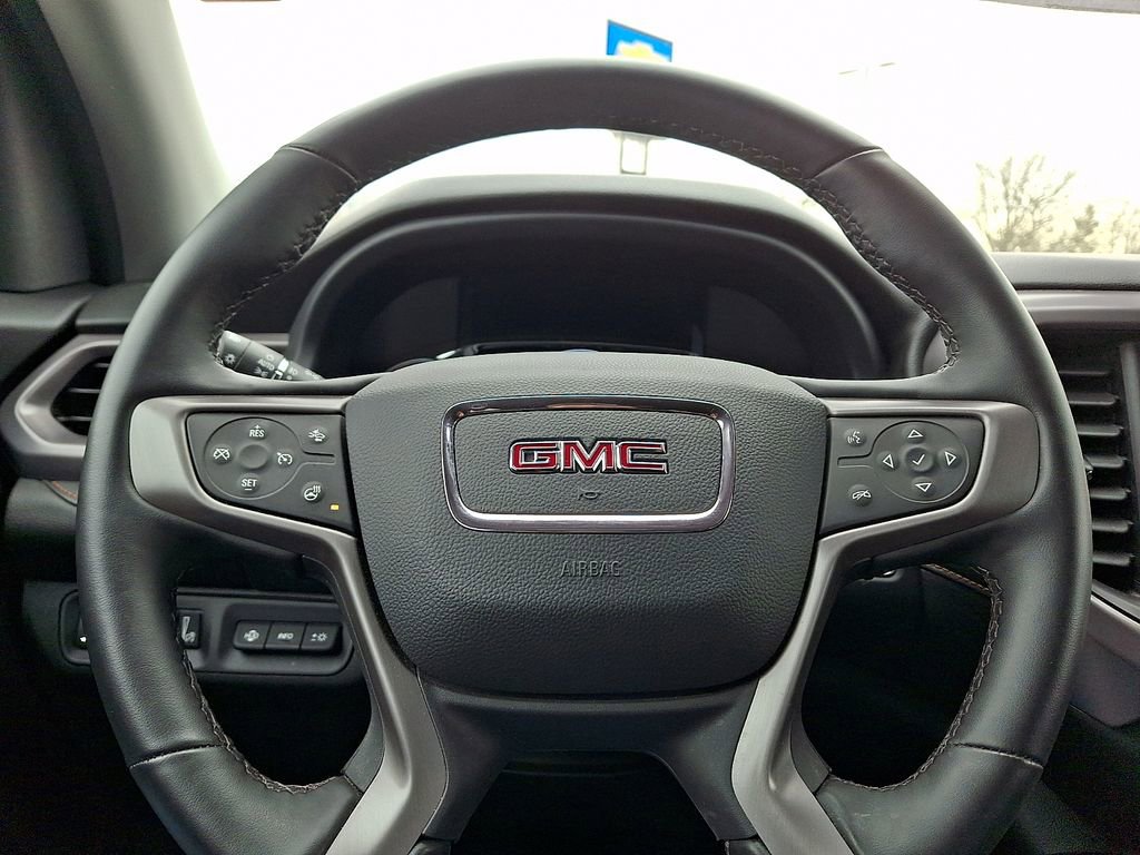 Used 2023 GMC Acadia AT4 w/ Technology Package image 20