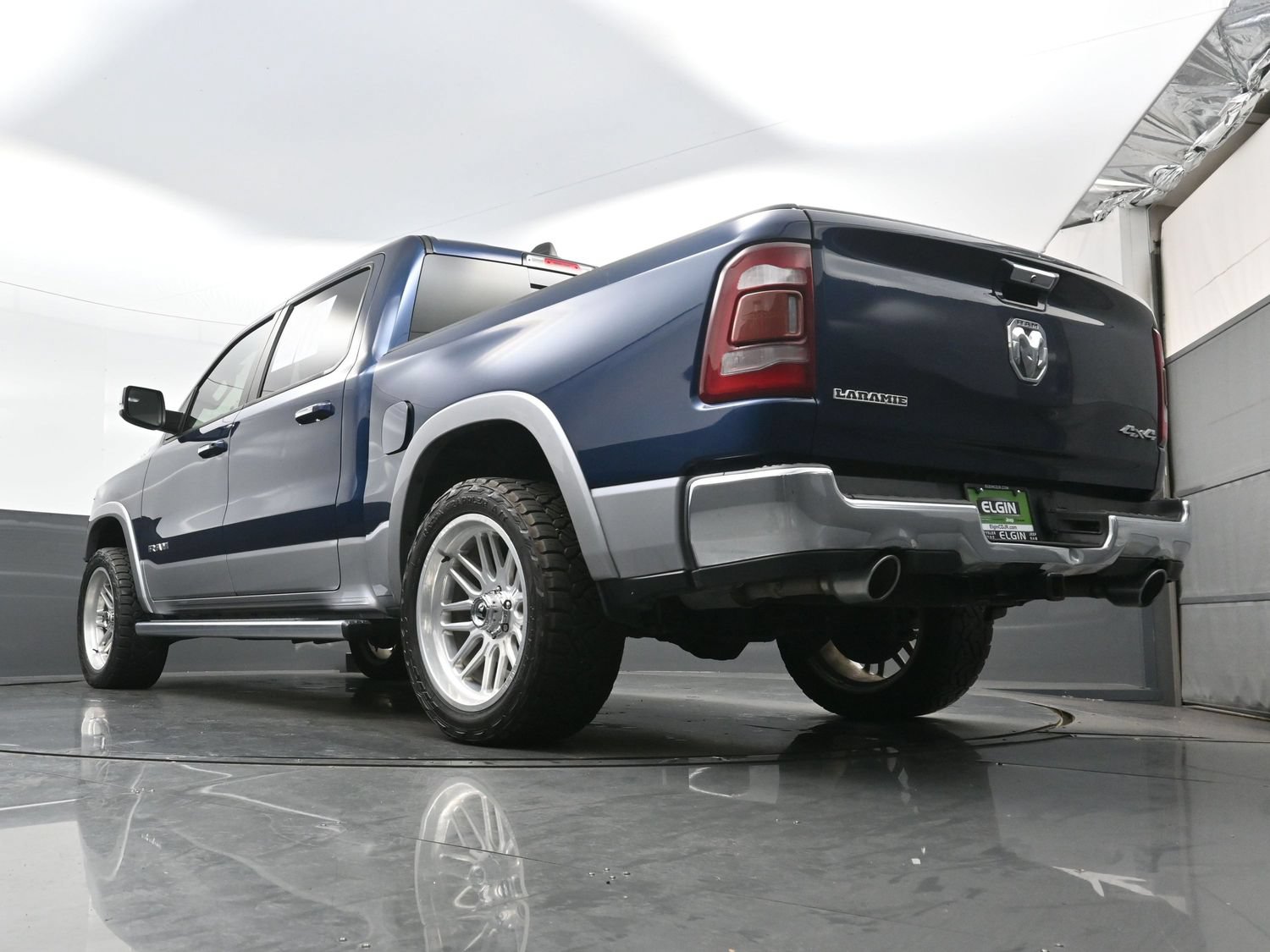 Used 2020 RAM 1500 Laramie AWD/4WD image 31