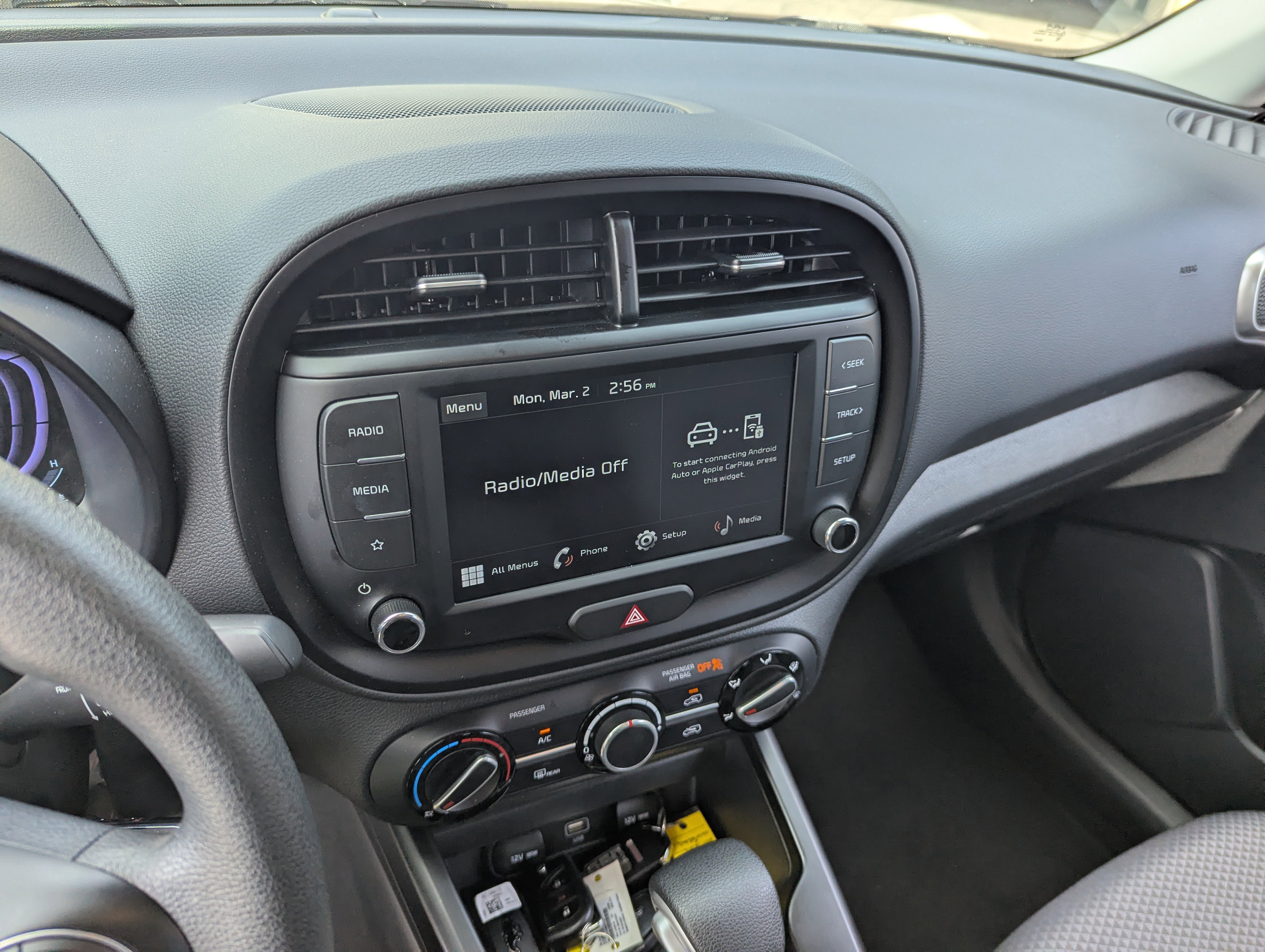 Certified 2025 Kia Soul S image 23