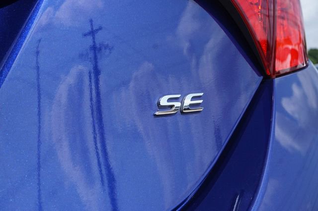 Used 2018 Toyota Corolla SE FWD image 7