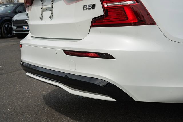 Used 2025 Volvo S60 B5 Plus AWD/4WD image 7