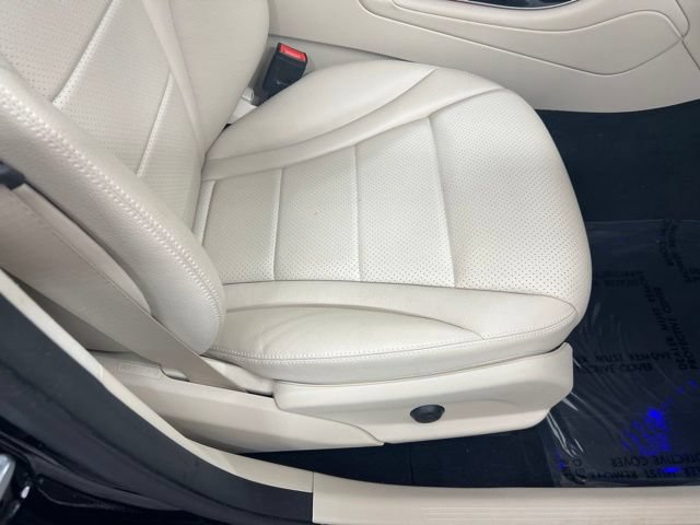 Used 2021 Mercedes-Benz GLC 300 4MATIC image 25