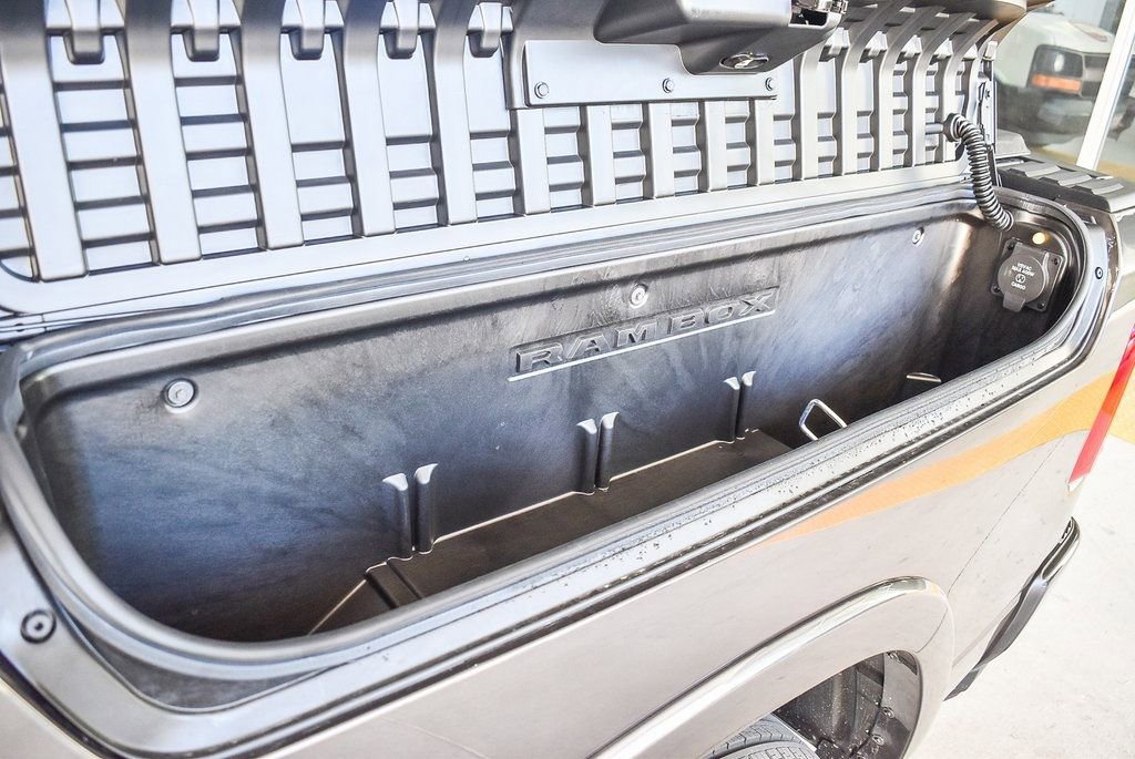 New 2026 RAM 1500 Tungsten w/ Trailer Tow Group image 31