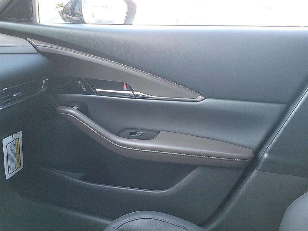 Used 2025 MAZDA CX-30 2.5 Turbo w/ Premium Package image 28