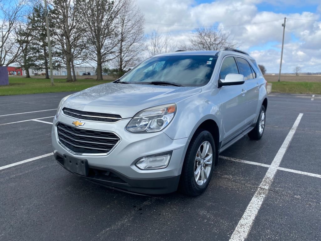 Used 2017 Chevrolet Equinox LT w/ Convenience Package image 3