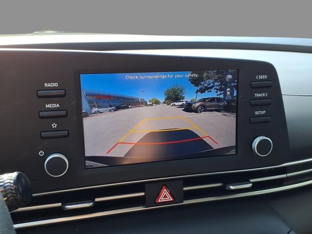 Used 2022 Hyundai Elantra Blue FWD image 27