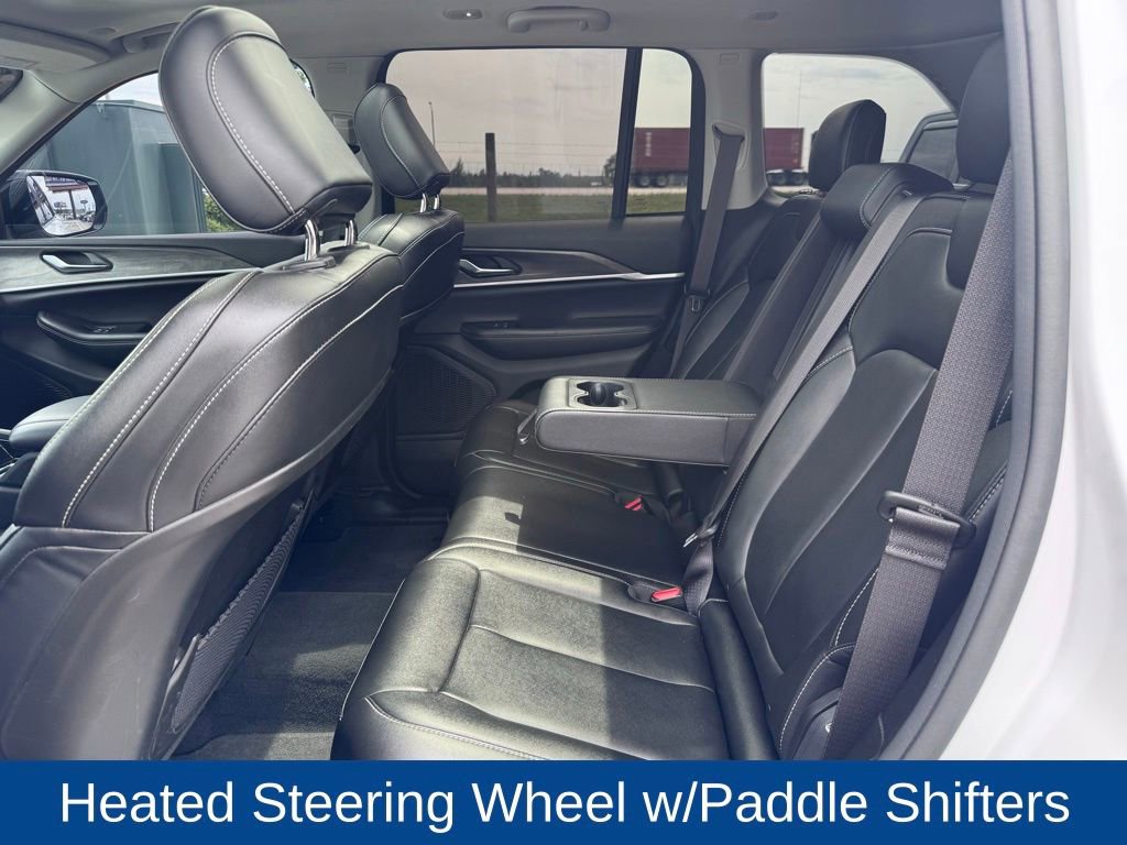 Used 2023 Jeep Grand Cherokee Limited RWD image 12