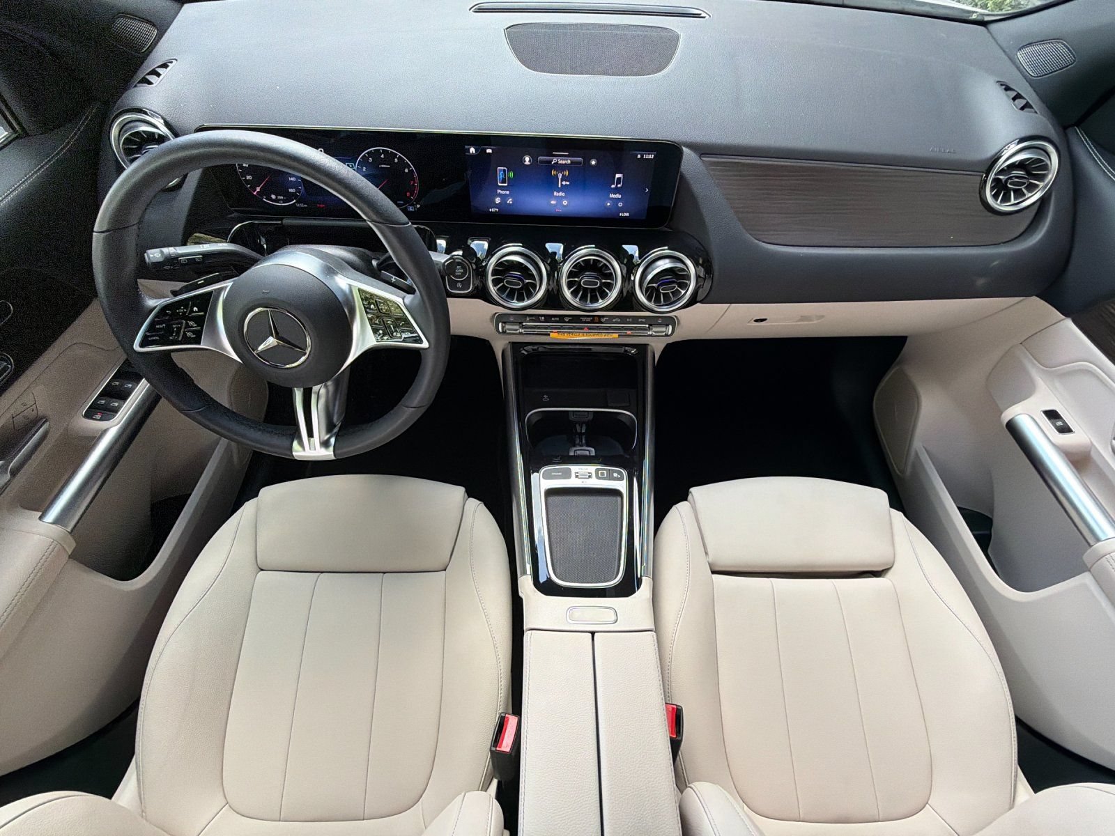 Used 2026 Mercedes-Benz GLA 250 image 10