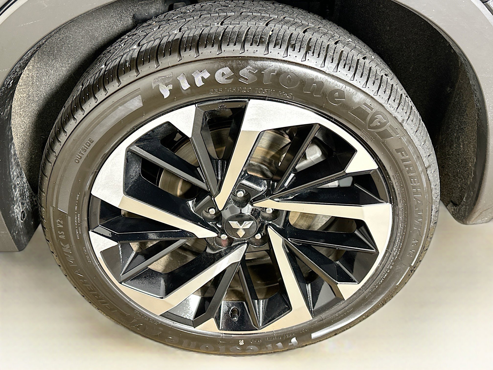 Used 2024 Mitsubishi Outlander SE image 11