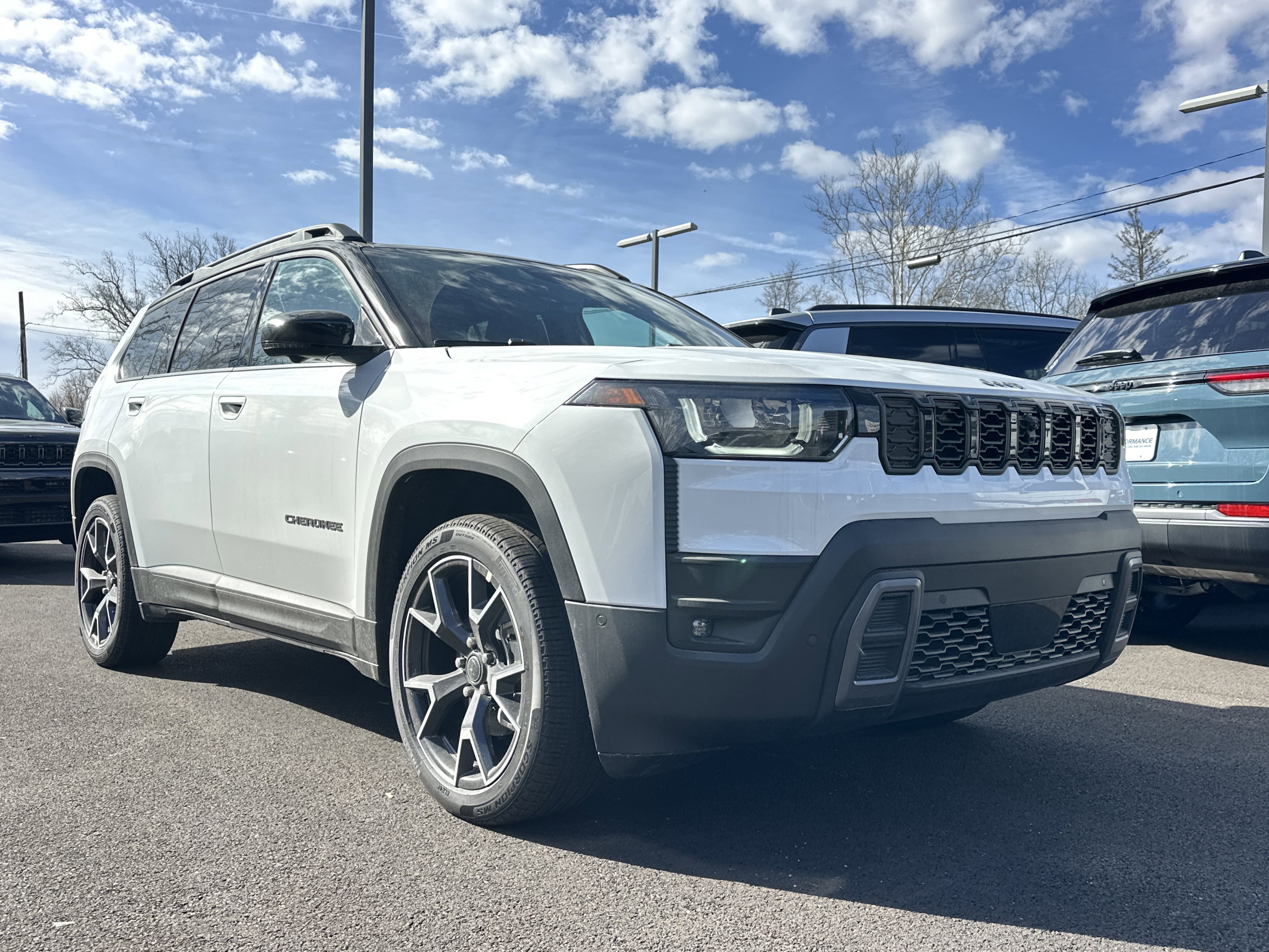 New 2026 Jeep Cherokee Overland w/ Advanced Pro Tech Group image 21