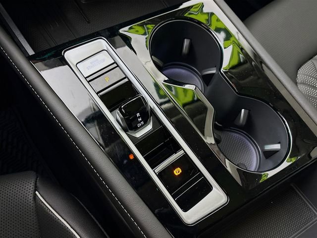 New 2026 Volkswagen Atlas SEL Premium R-Line image 18