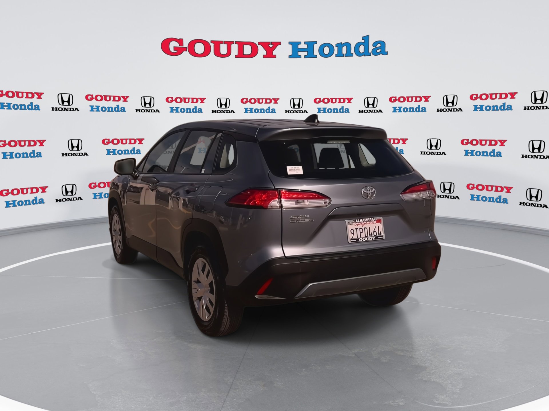 Used 2025 Toyota Corolla Cross L image 7