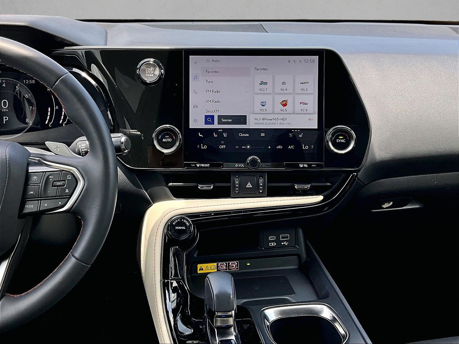 Used 2023 Lexus NX 250 FWD image 8