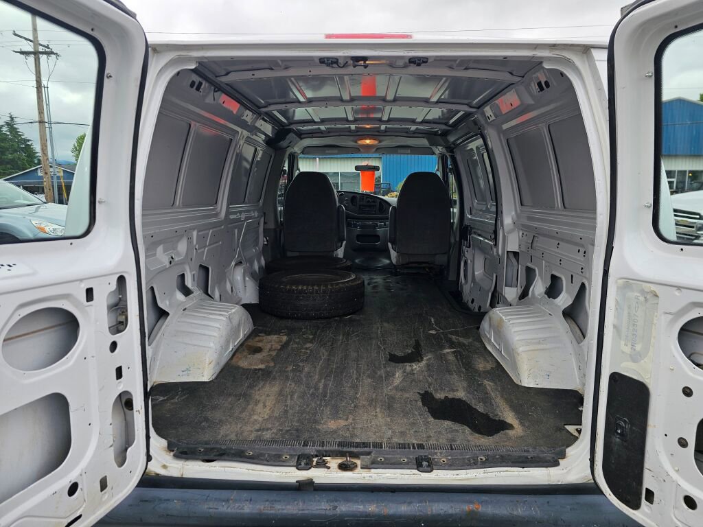 Used 2008 Ford E-150 and Econoline 150 RWD image 18