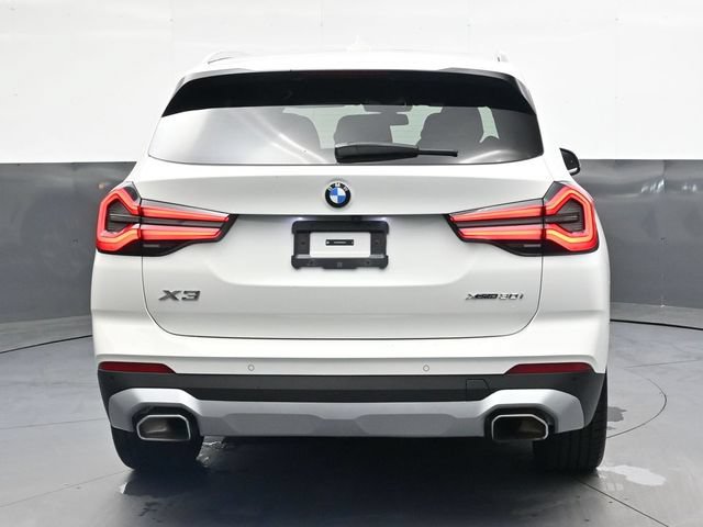 Used 2024 BMW X3 xDrive30i AWD/4WD image 6