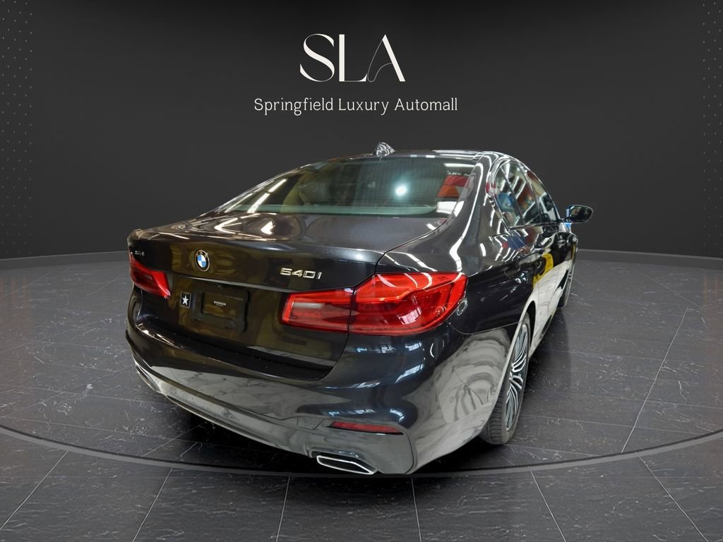 Used 2022 BMW 540i xDrive w/ M Sport Package image 5