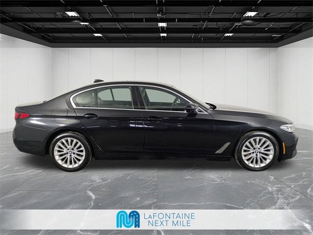 Used 2021 BMW 540i xDrive w/ Premium Package image 6