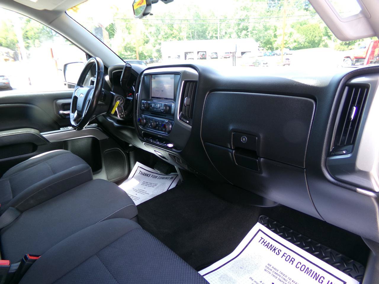 Used 2018 Chevrolet Silverado 1500 LT w/ All Star Edition AWD/4WD image 26