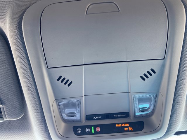 Used 2025 Chevrolet Blazer LT FWD image 50