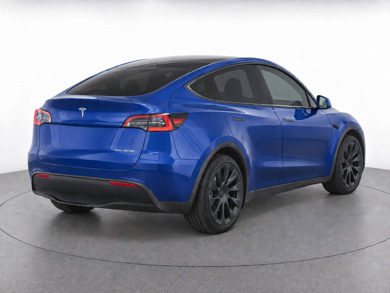Used 2021 Tesla Model Y Long Range AWD/4WD image 4