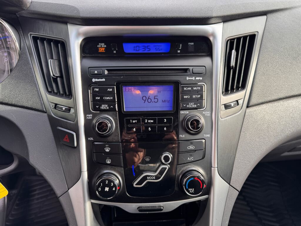 Used 2011 Hyundai Sonata GLS image 24