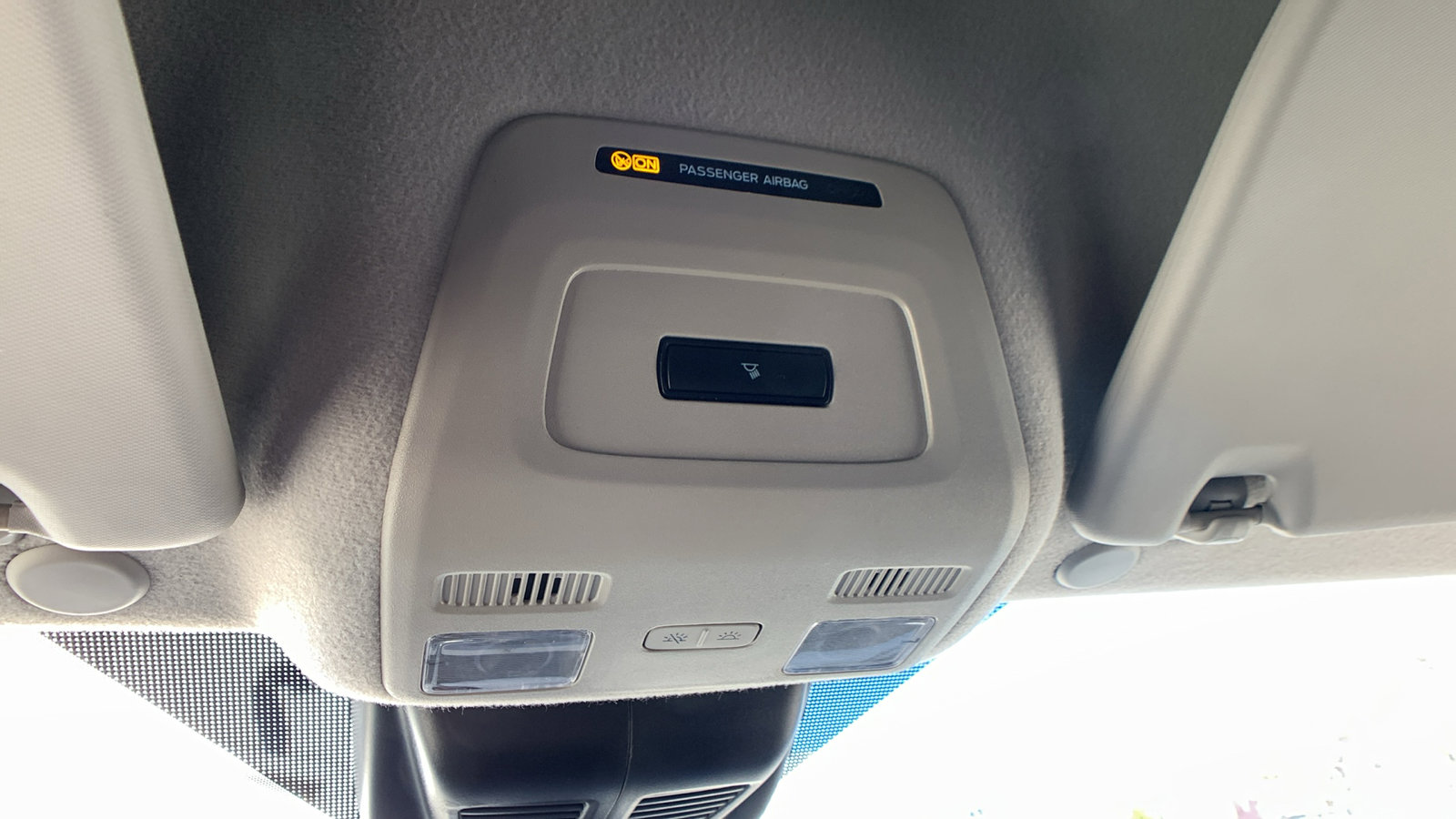 Used 2023 Ford Transit 250 Medium Roof AWD w/ Load Area Protection Package image 18