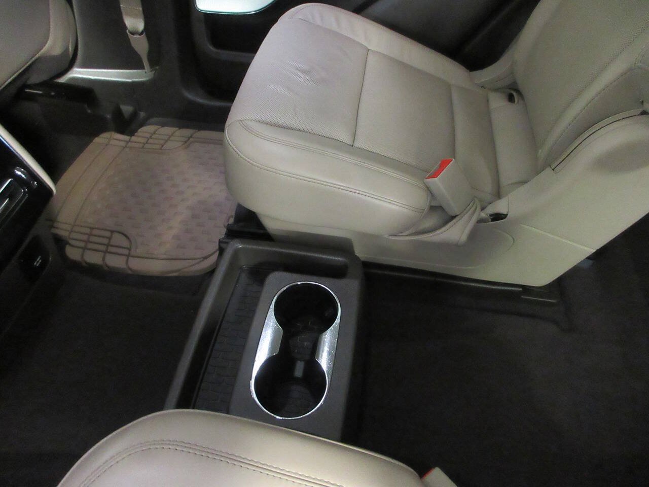 Used 2020 Lincoln Aviator Reserve w/ Equipment Group 202A AWD/4WD image 26