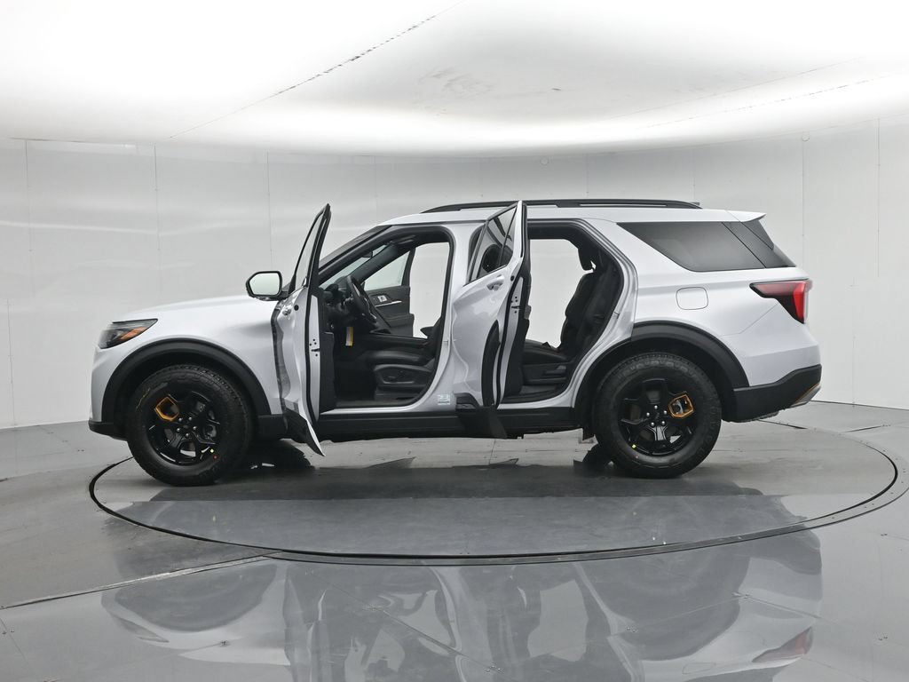 New 2026 Ford Explorer Tremor w/ Tremor Convenience Package AWD/4WD image 4