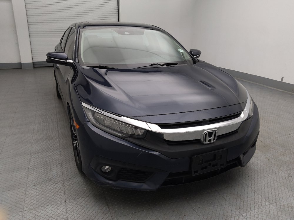 Used 2017 Honda Civic Touring image 14
