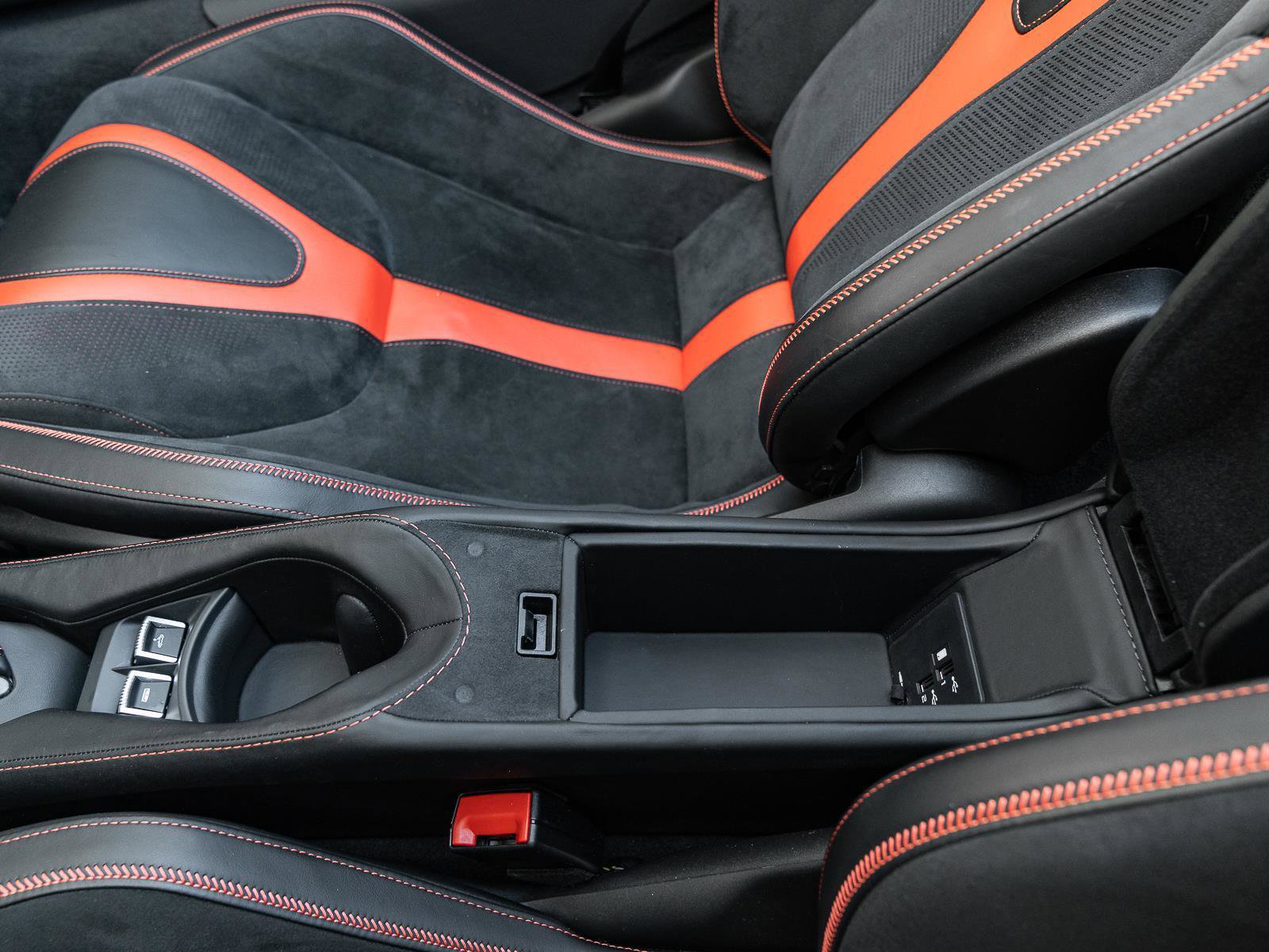 Used 2020 McLaren 720S Performance image 51