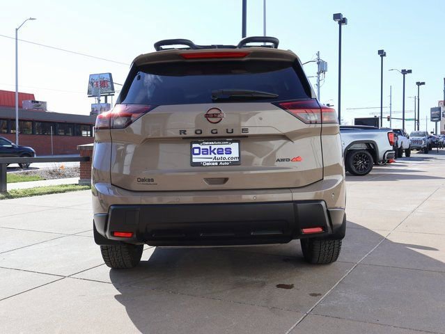 Used 2026 Nissan Rogue SV image 7