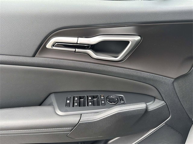 New 2026 Kia Sportage EX w/ EX Panorama Roof Package image 7