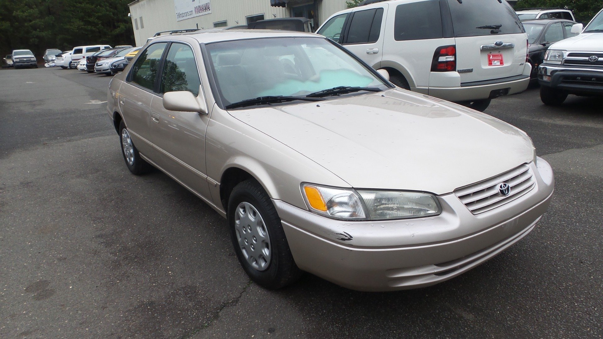Used 1998 Toyota Camry LE FWD image 8