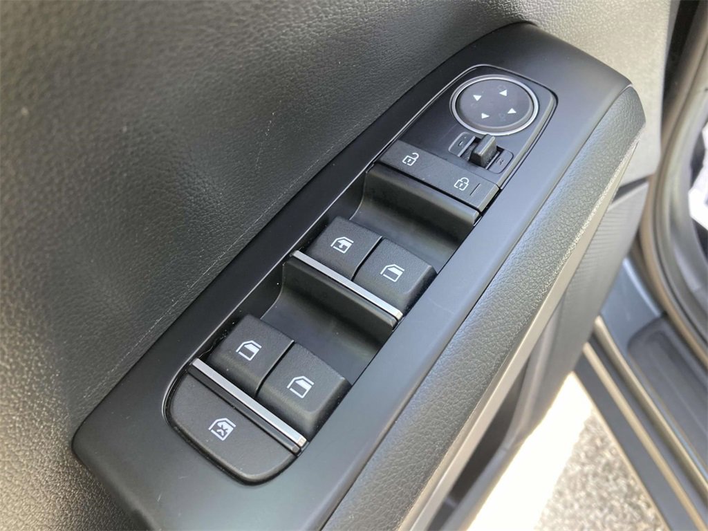 Used 2023 Kia Soul LX image 14