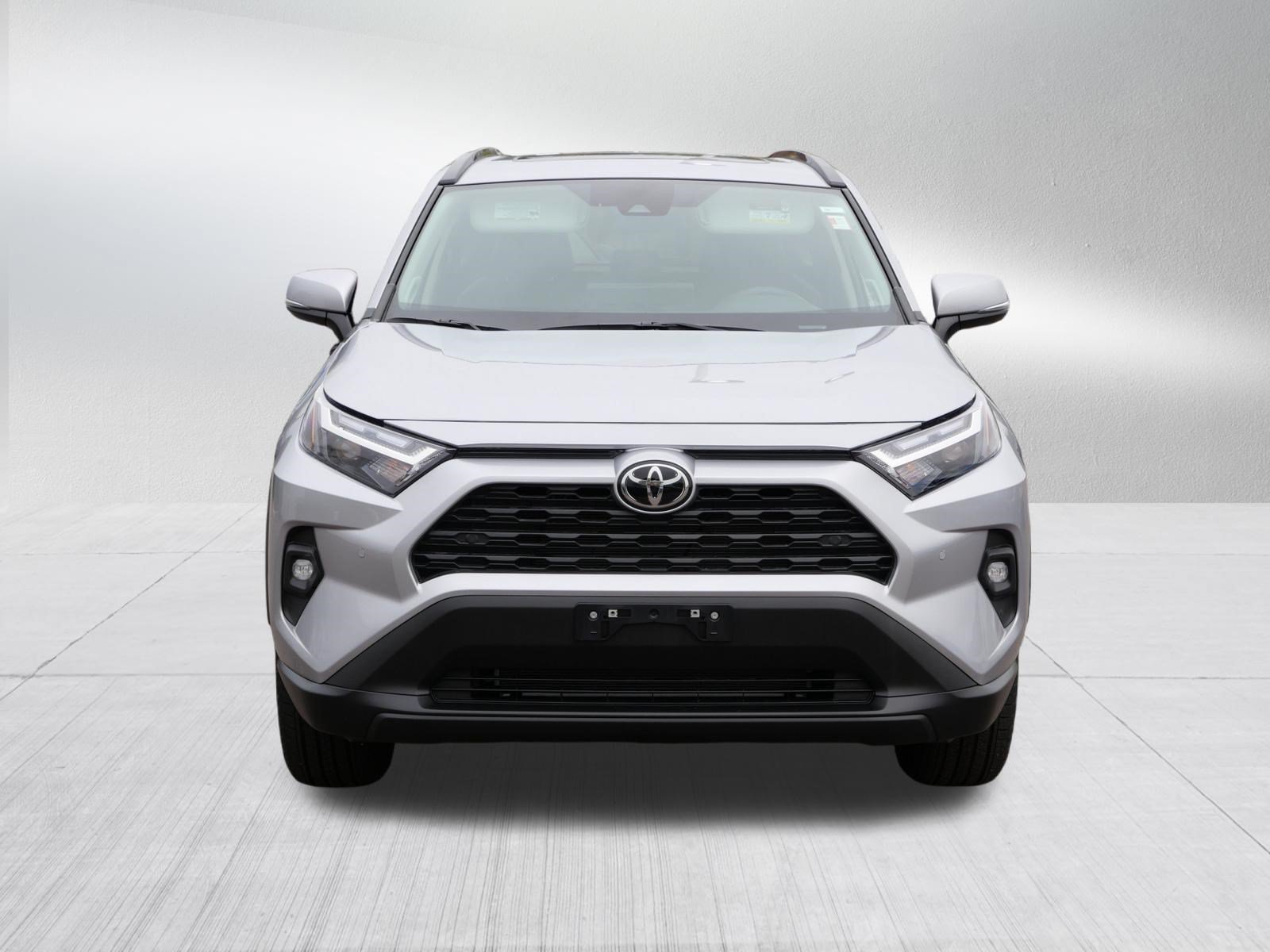 Used 2025 Toyota RAV4 XLE Premium w/ Weather Package AWD/4WD image 2