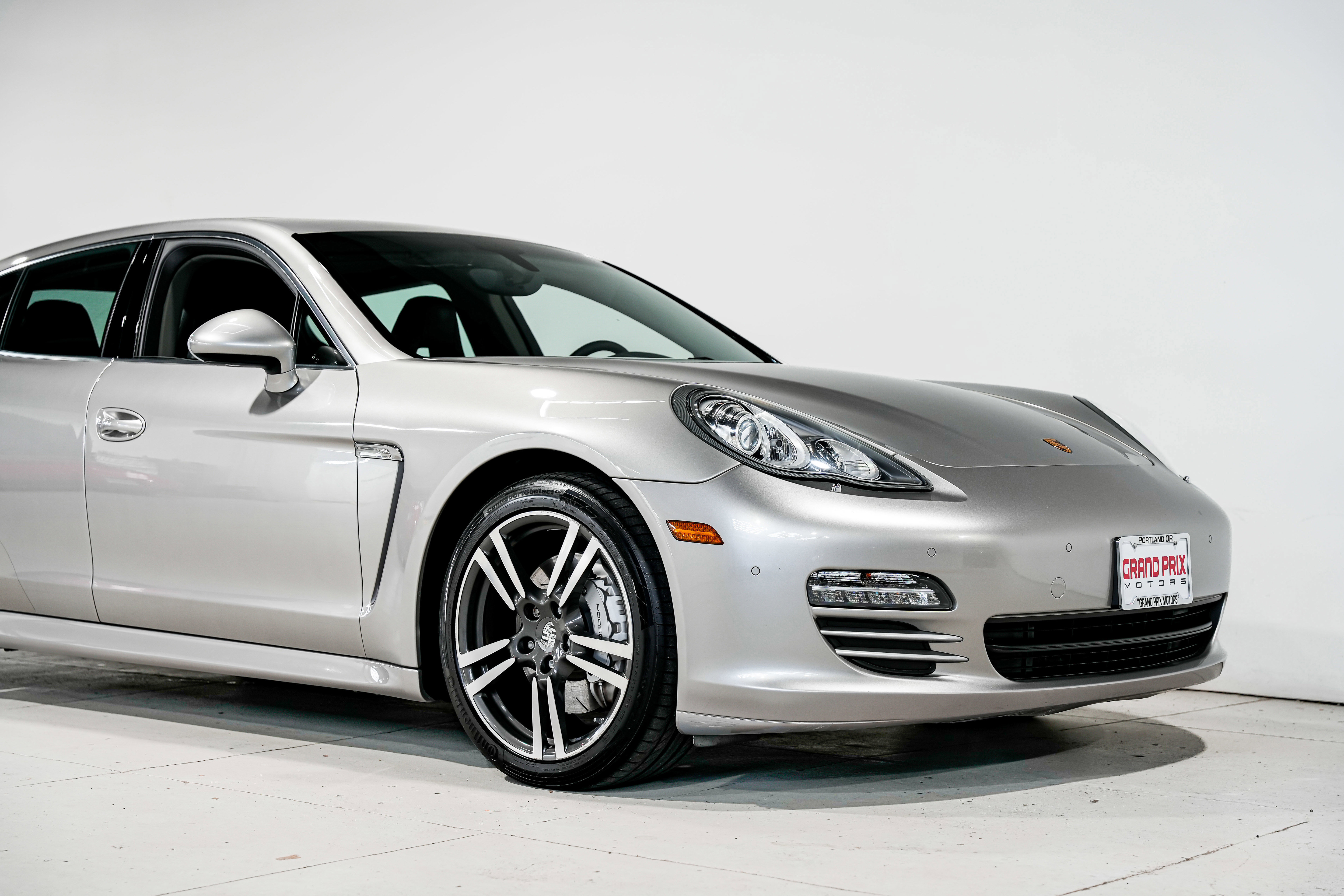 Used 2012 Porsche Panamera 4S image 45