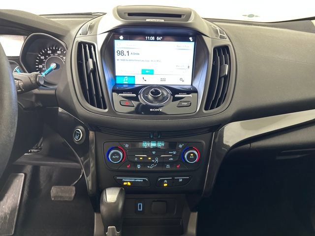 Used 2017 Ford Escape Titanium image 21